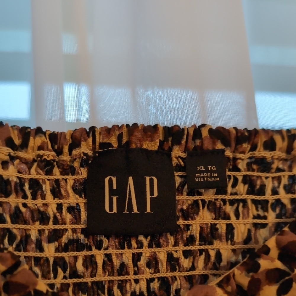 GAP Leopard Print Ruffle Sleeve Dress - Picture 2 of 5